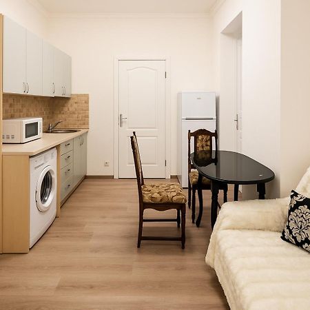 Apartaments Of Franka Street. Λβιβ Εξωτερικό φωτογραφία